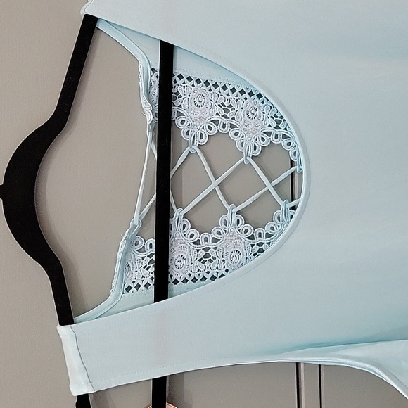 Torrid Tank Top - Picture 2 of 5